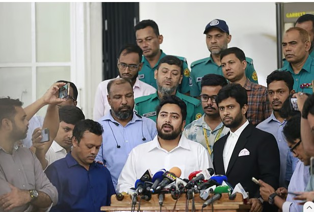 নির্বাচনের পরও বিচার চলমান রাখতে রোডম্যাপ চান নাহিদ ইসলাম